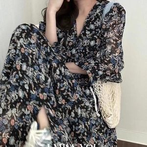 IMISSYOU KOREAN BRAND FLORAL DRESS